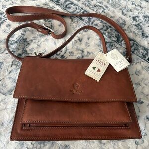 I Medici Brown Italian Leather Crossbody Bag. Brand New. Never used.